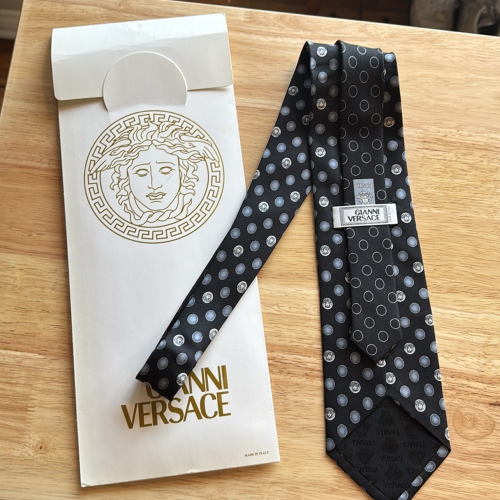 Gianni Versace Navy Blue Polka Dot Logo Tie w/ Bag - Picture 2 of 5